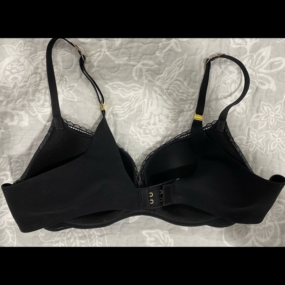 Incredible by Victoria Secrets - Picture 2 of 3